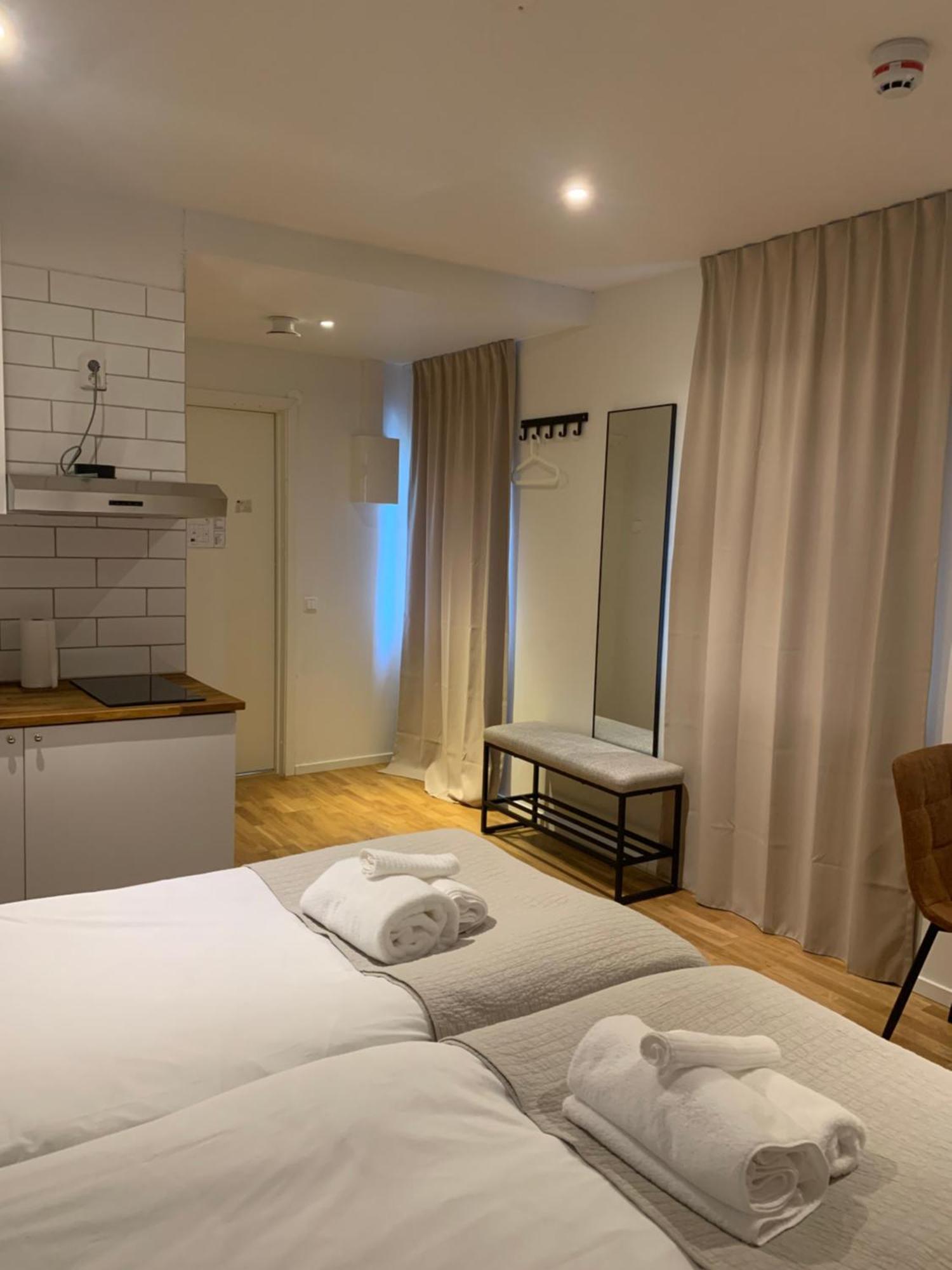 Edsviken Hotell Ab Sollentuna Extérieur photo